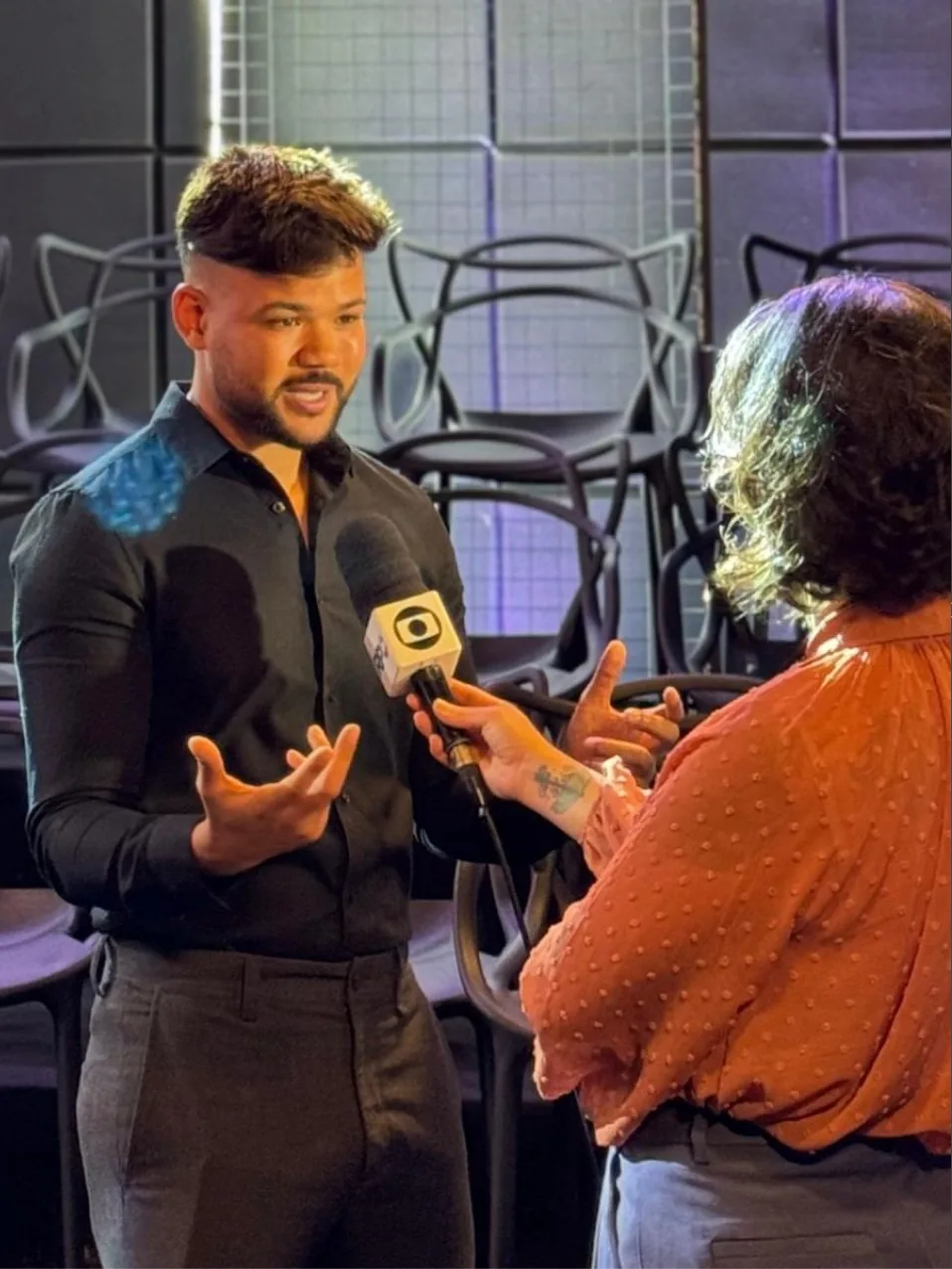 midia-entrevista-1.webp